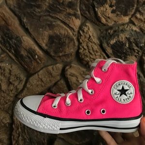Hot pink high top converse